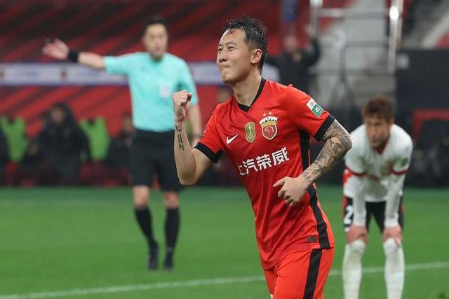 球队备战严阵以待，冲击联赛积分榜前列的简单介绍