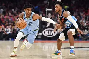 关于球员个人技术风采：谁的表现更加出色？的信息